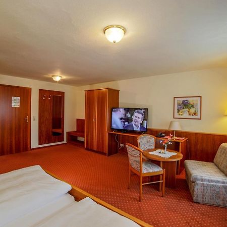 Hotel Post Leutkirch Лойткірх-ім-Алльгой Екстер'єр фото