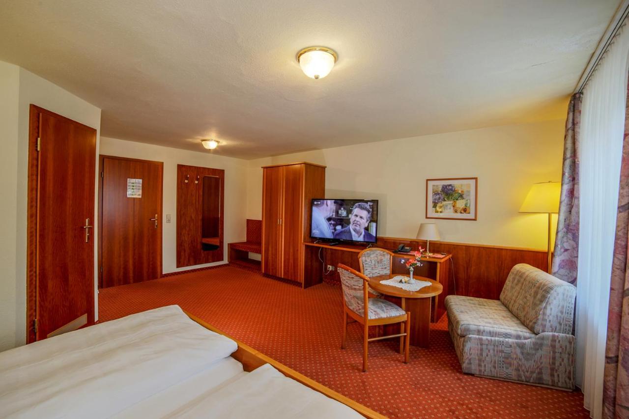 Hotel Post Leutkirch Лойткірх-ім-Алльгой Екстер'єр фото