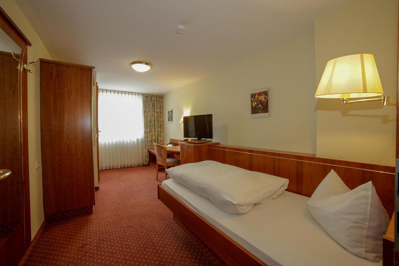 Hotel Post Leutkirch Лойткірх-ім-Алльгой Екстер'єр фото